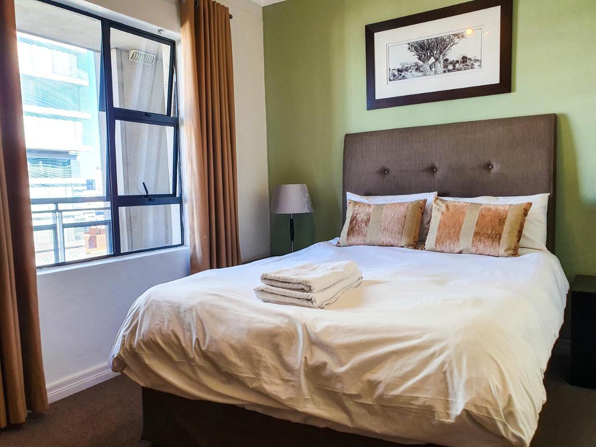 Westpoint Sandton Skyline Apartment Йоханнесбург Экстерьер фото